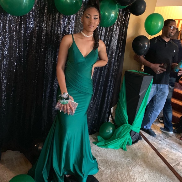 Prom Dress - Picture 3 of 6